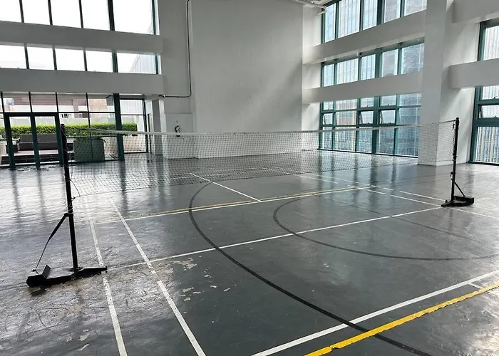 Cozi Chic 1br Beside One Uptown Mall Bgc Apartment Manila